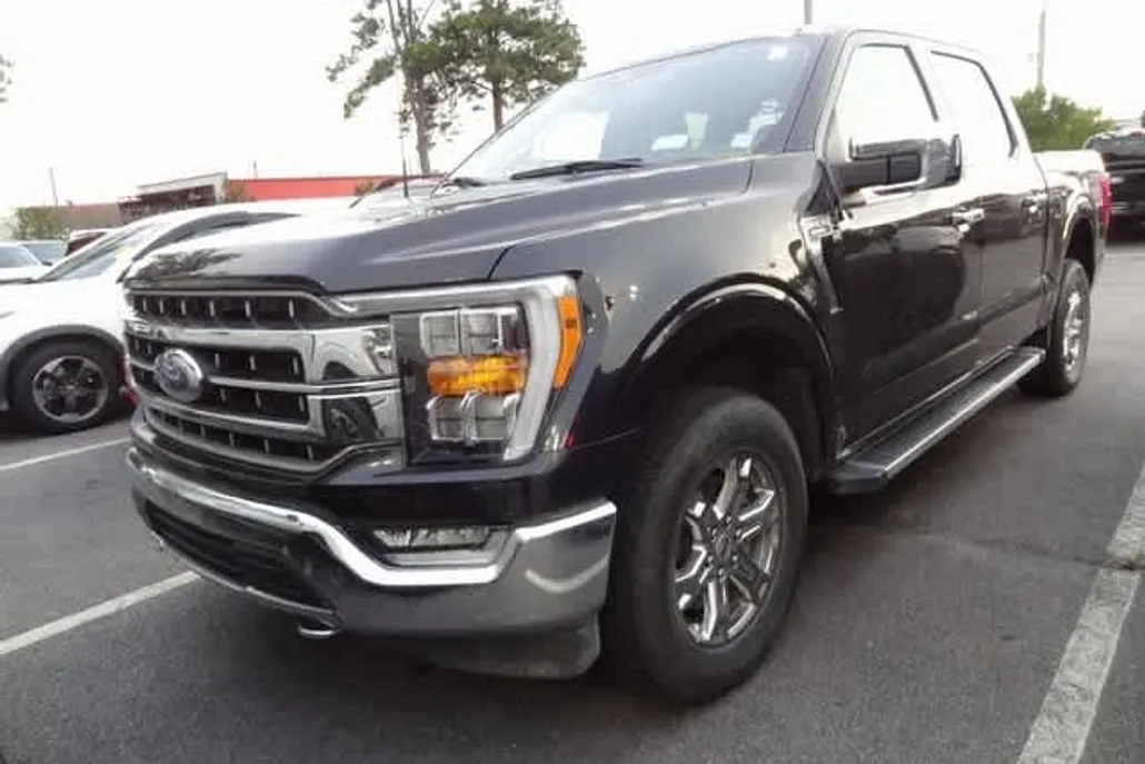 2023 Ford F-150 Lariat photo 1