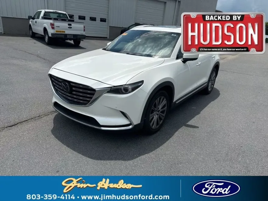2023 Mazda CX-9 Signature photo 1
