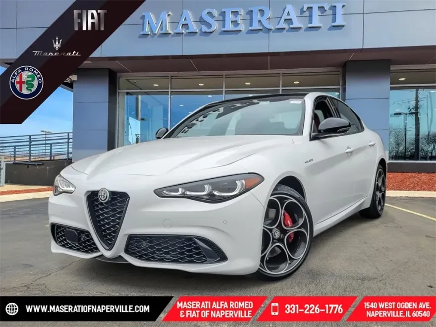 2025 Alfa Romeo Giulia Base photo 1