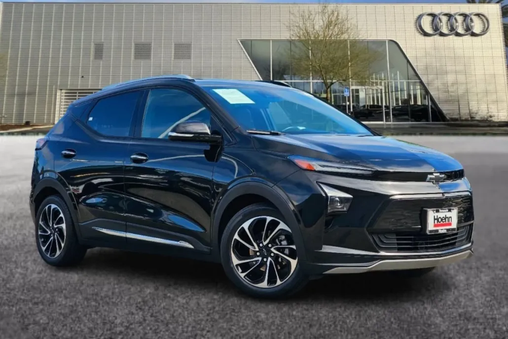 2022 Chevrolet Bolt EUV Premier photo 1