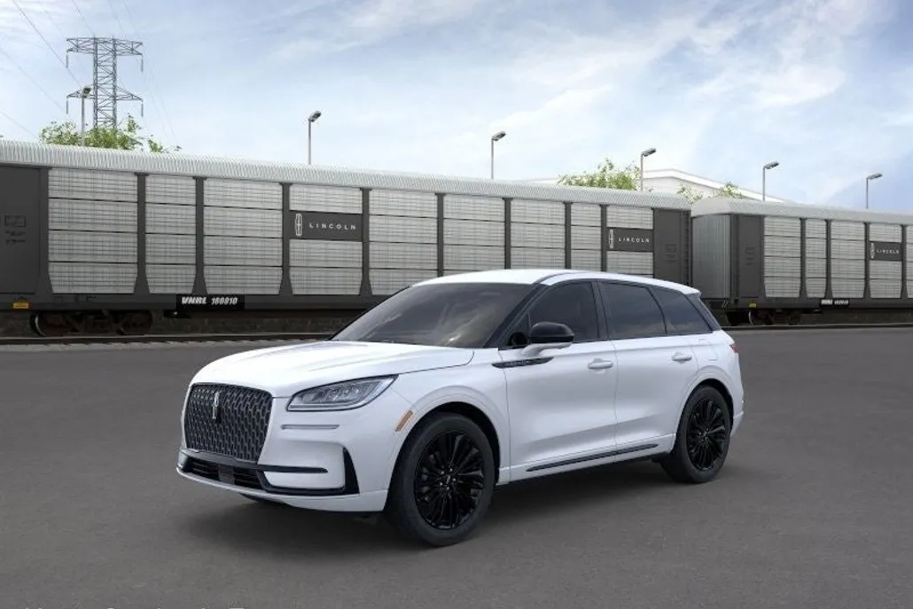 2025 Lincoln Corsair Premiere photo 1