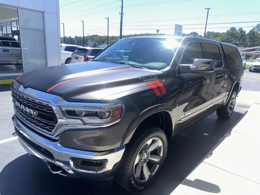2021 Ram 1500 Limited photo 1