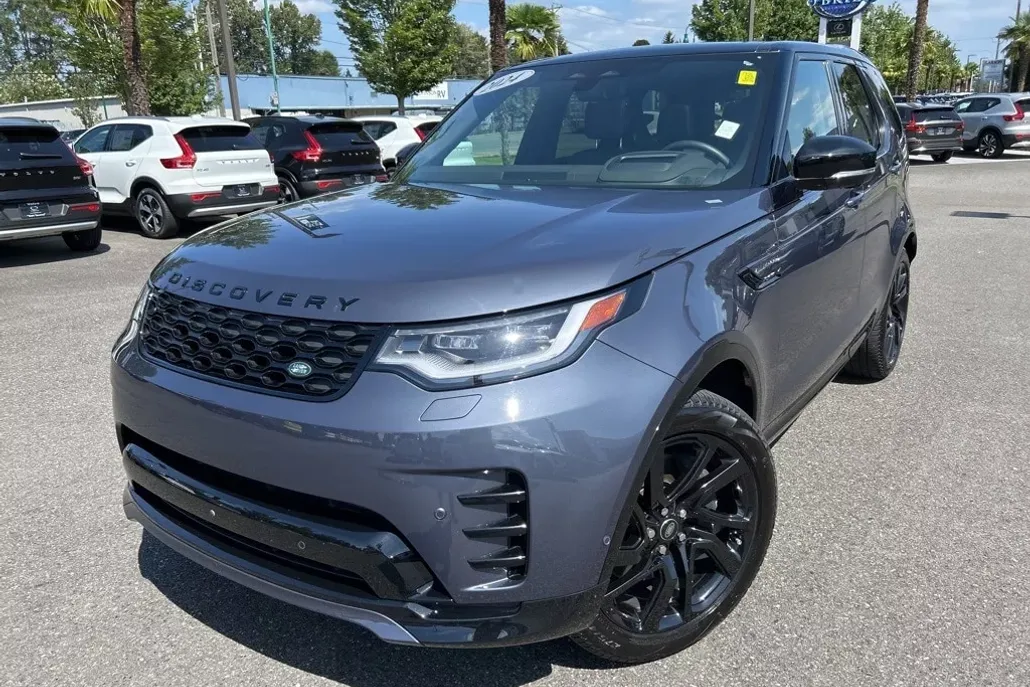 2024 Land Rover Discovery SE photo 1