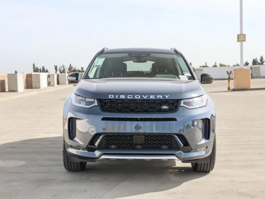 2025 Land Rover Discovery Sport S photo 1