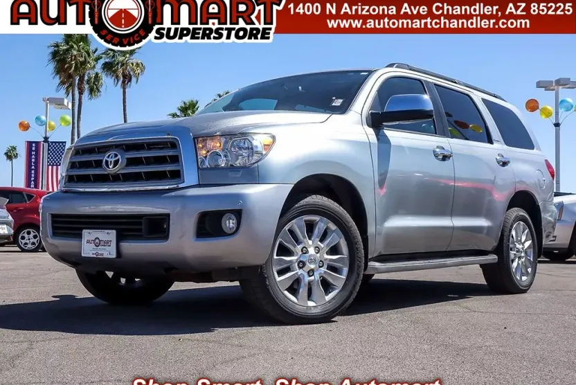 2010 Toyota Sequoia Platinum photo 1