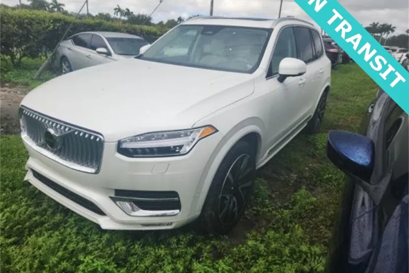 2024 Volvo XC90 Plus photo 1