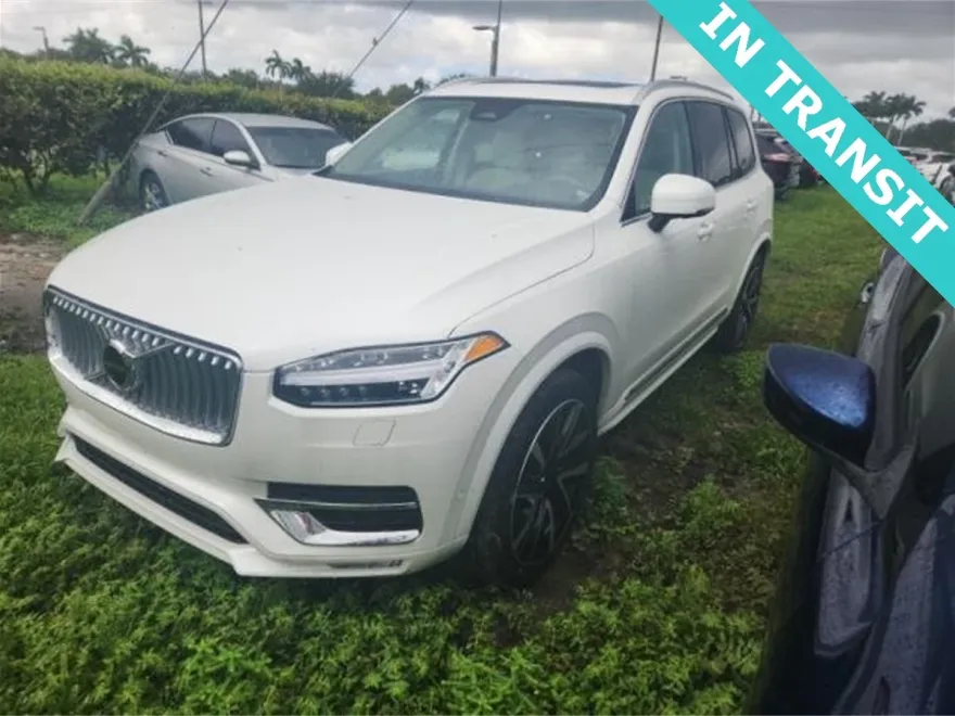 2024 Volvo XC90 Plus photo 1