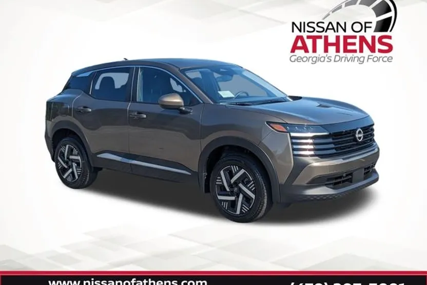 2025 Nissan Kicks SV photo 1