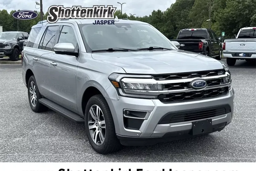 2024 Ford Expedition Limited photo 1
