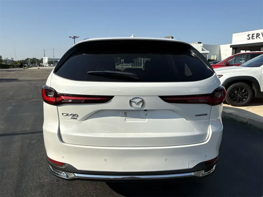 2024 Mazda CX-90 Plug-in Hybrid Premium photo 1