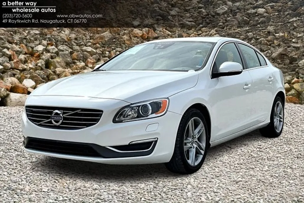 2015 Volvo S60 T5 Platinum photo 1