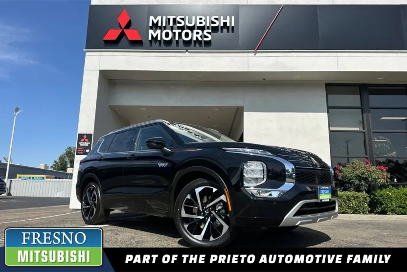 2025 Mitsubishi Outlander PHEV SEL photo 1