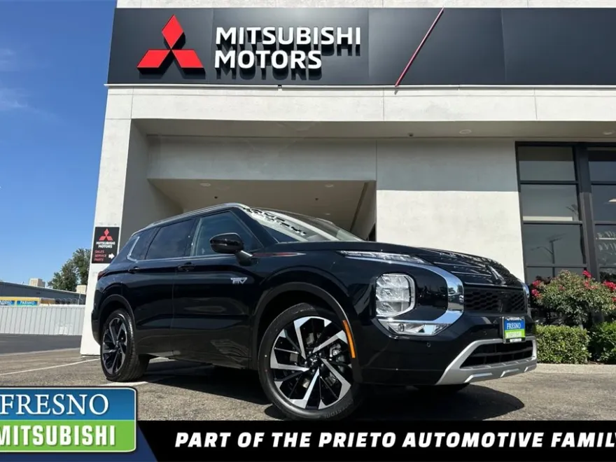 2025 Mitsubishi Outlander PHEV SEL photo 1