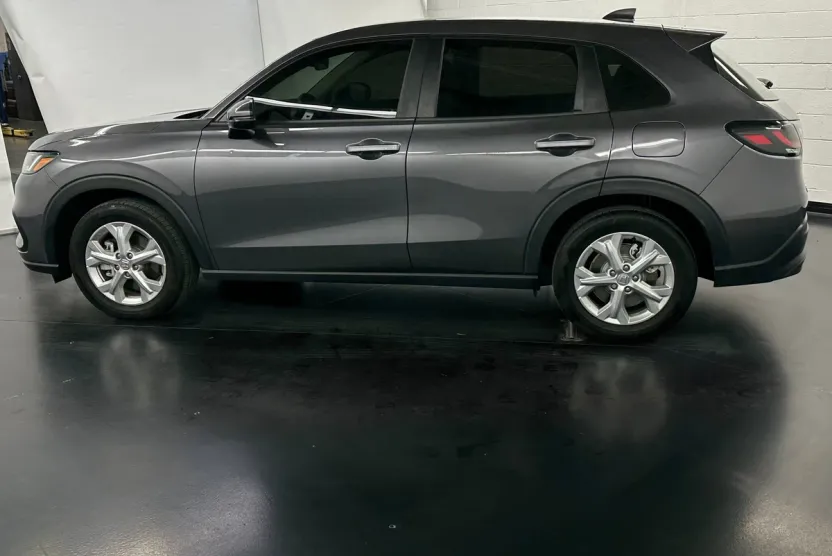 2023 Honda HR-V LX photo 1