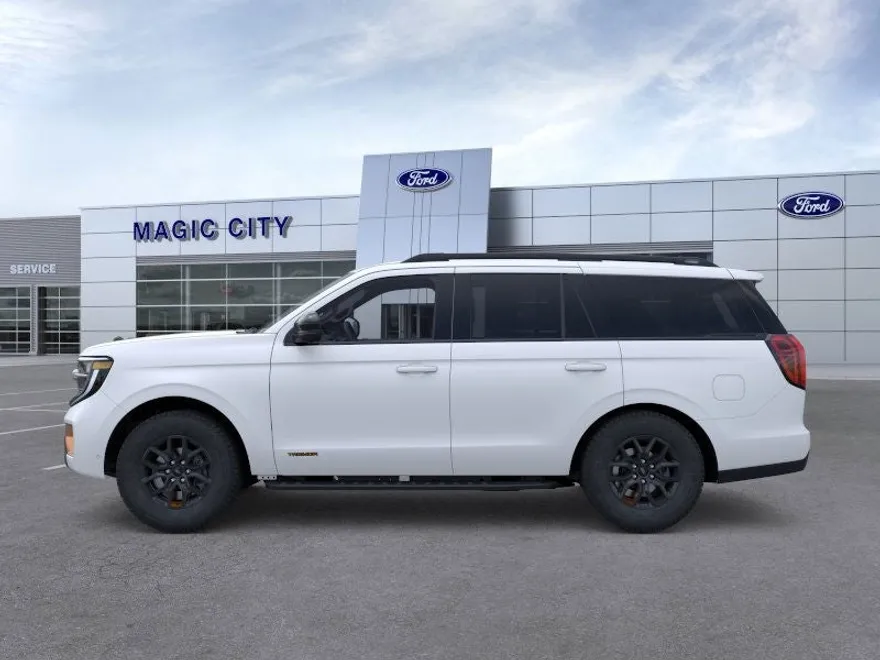 2025 Ford Expedition photo 1
