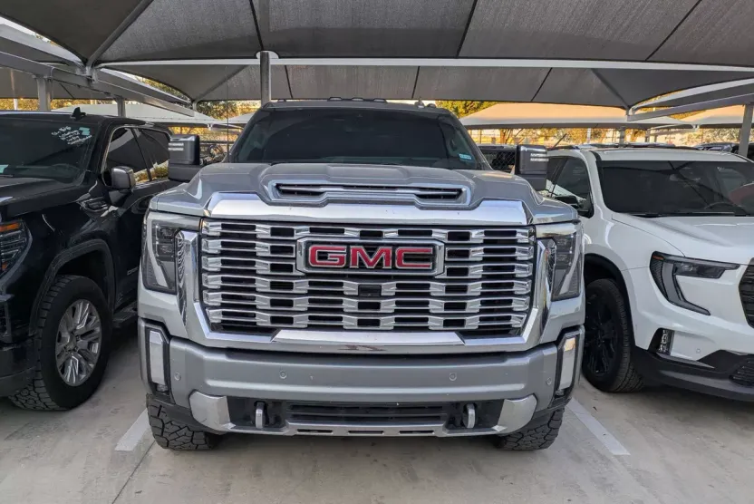 2024 Gmc Sierra HD Denali photo 1
