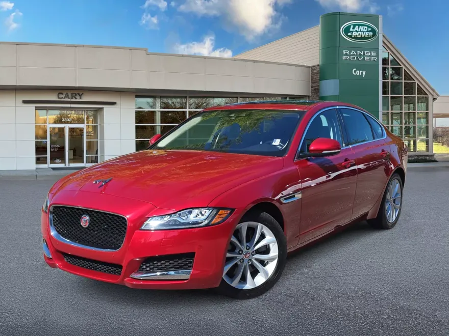 2018 Jaguar XF 25t Premium photo 1