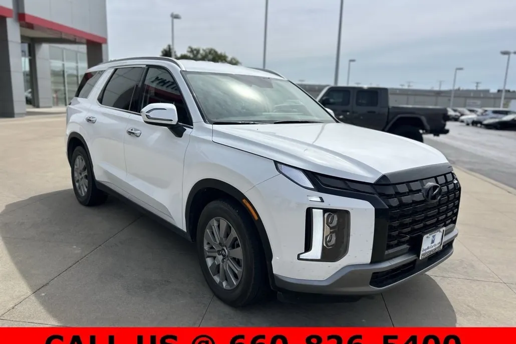 2025 Hyundai Palisade SEL photo 1