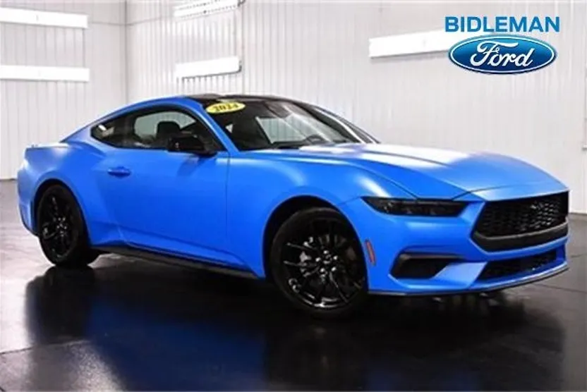 2024 Ford Mustang EcoBoost Premium photo 1