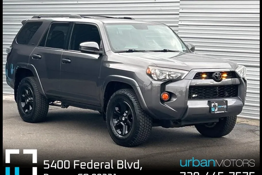 2014 Toyota 4Runner SR5 4WD photo 1