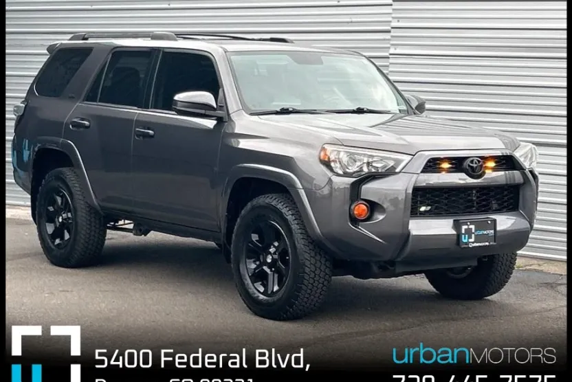 2014 Toyota 4Runner SR5 4WD photo 1