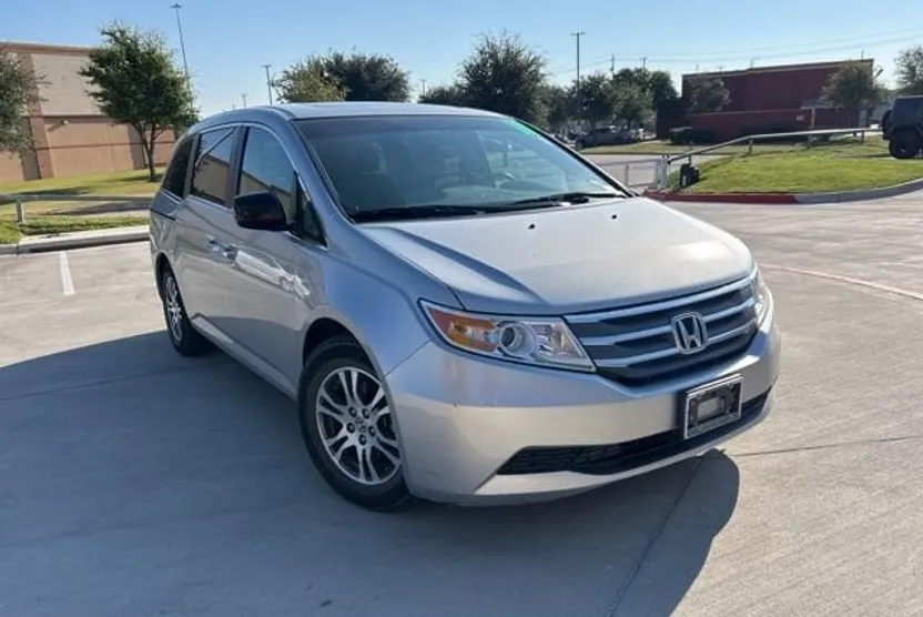 2012 Honda Odyssey EX-L photo 1
