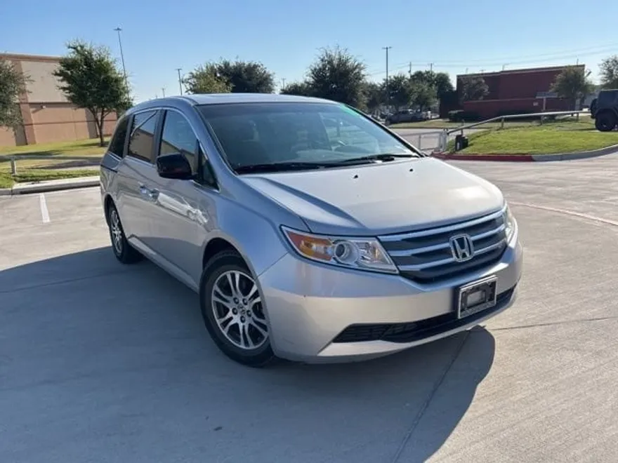 2012 Honda Odyssey EX-L photo 1