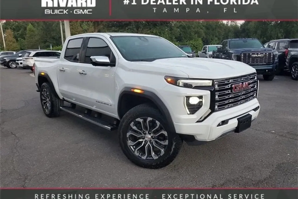 2024 Gmc Canyon Denali photo 1