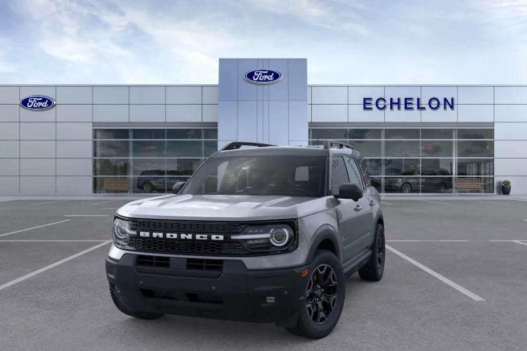 2025 Ford Bronco Sport Outer Banks photo 1