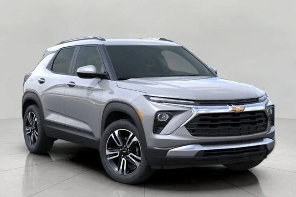2026 Chevrolet Trailblazer LT photo 1