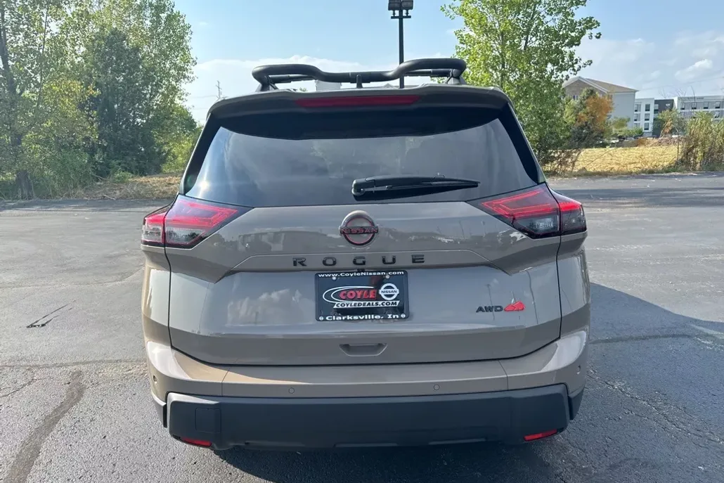 2026 Nissan Rogue SV photo 1