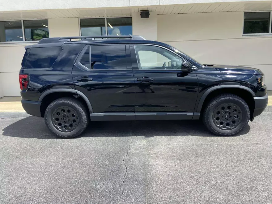 2026 Honda Passport TrailSport Elite photo 1