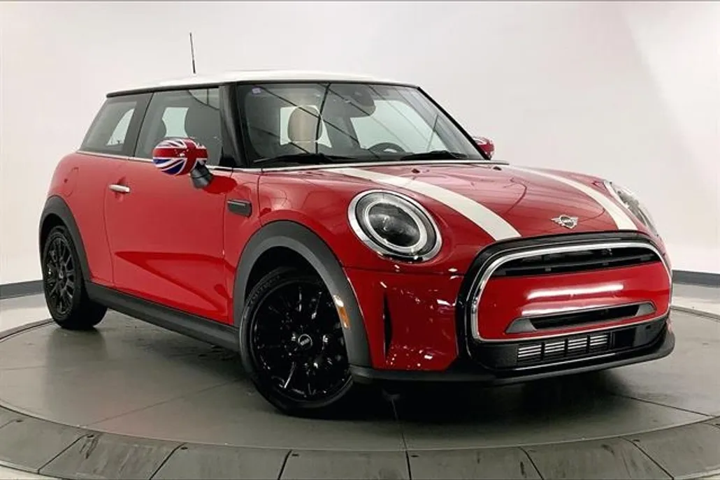 2024 Mini Cooper 2 Door Hardtop photo 1