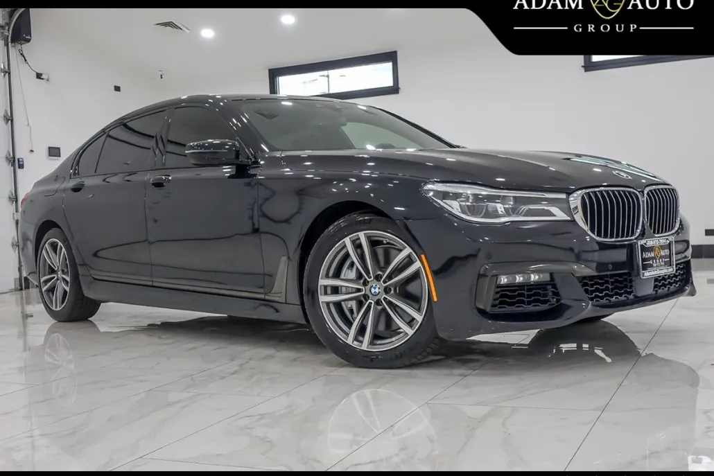 2018 Bmw 750i / B7 xDrive Sedan photo 1