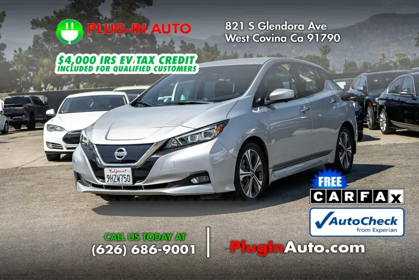 2020 Nissan Leaf SV photo 1