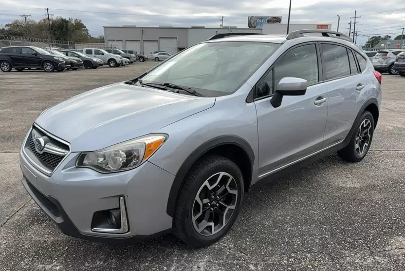 2017 Subaru Crosstrek Premium 2.0i photo 1