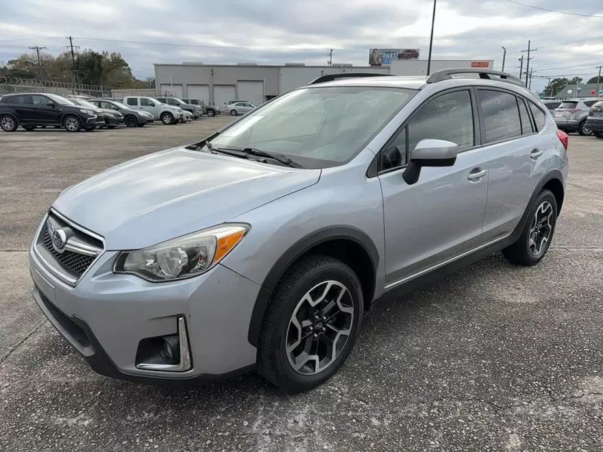 2017 Subaru Crosstrek Premium 2.0i photo 1
