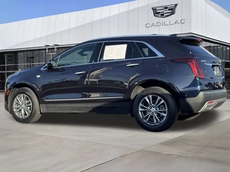 2021 Cadillac XT5 Premium Luxury photo 1