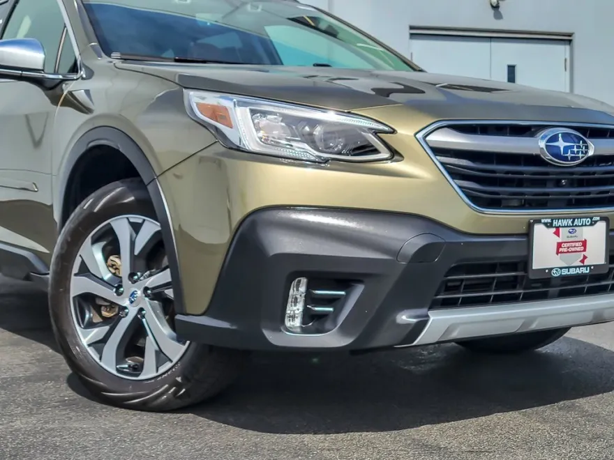 2020 Subaru Outback Touring XT photo 1