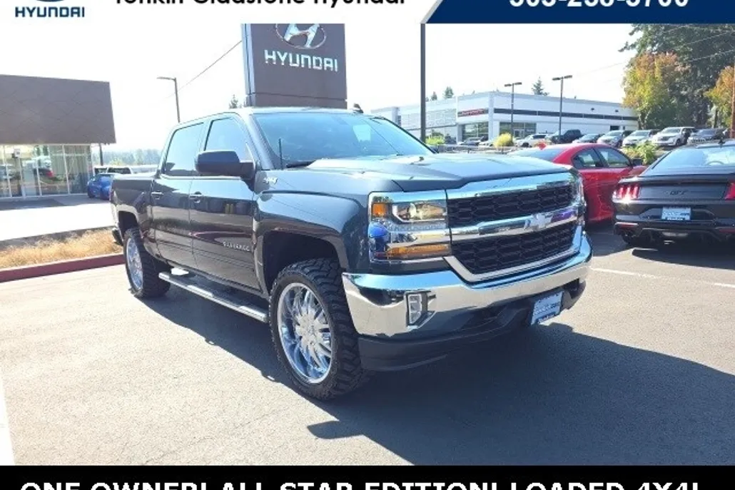 2018 Chevrolet Silverado 1500 LT photo 1