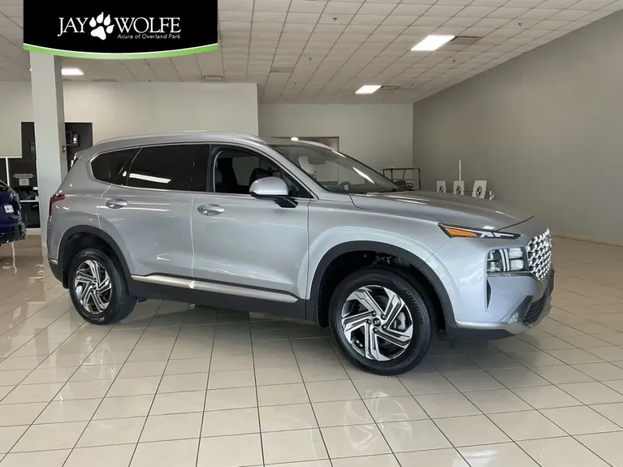 2022 Hyundai Santa Fe SEL photo 1