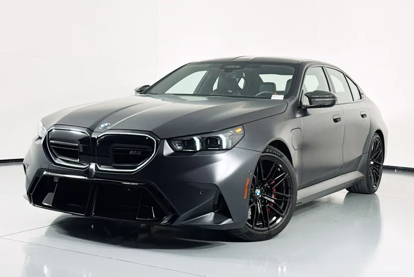 2025 Bmw M5 5 photo 1
