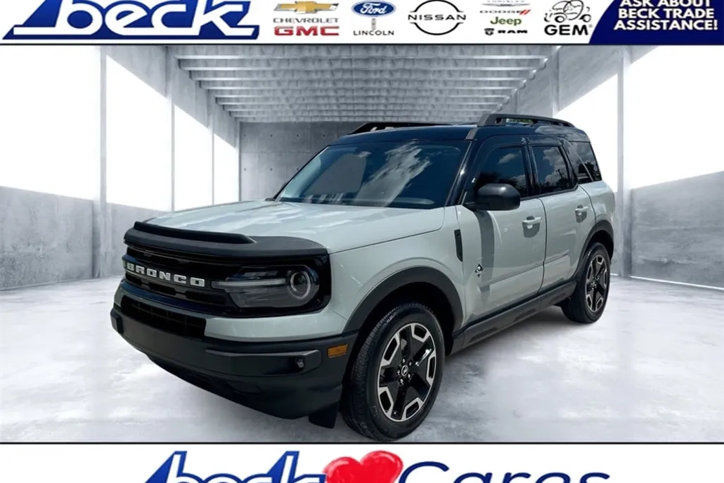 2022 Ford Bronco Sport Outer Banks photo 1