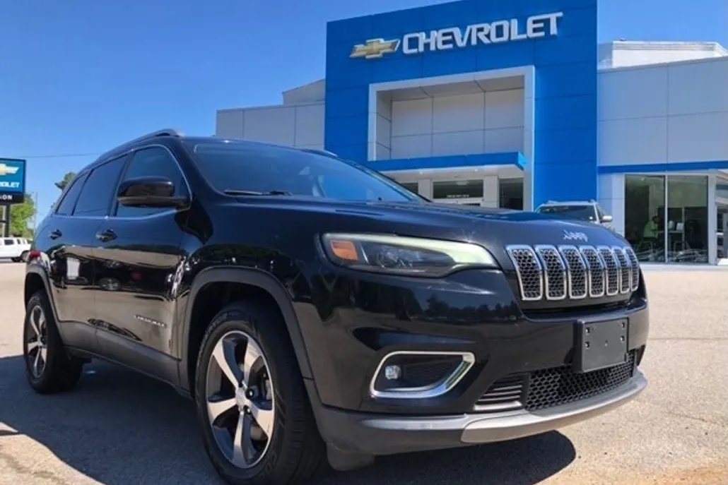 2019 Jeep Cherokee Limited photo 1
