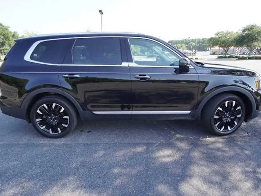 2024 Kia Telluride SX Prestige photo 1