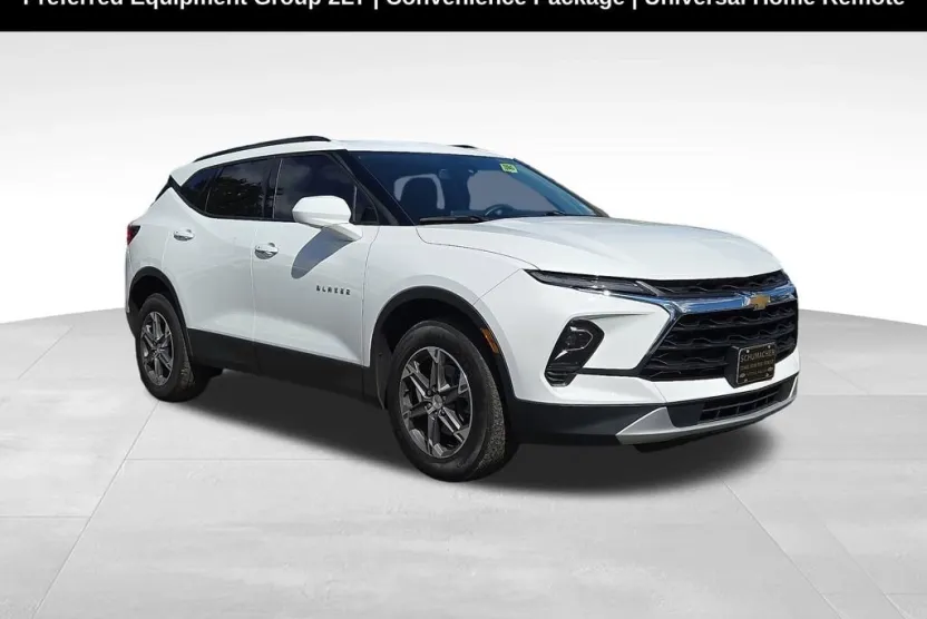 2023 Chevrolet Blazer 2LT photo 1