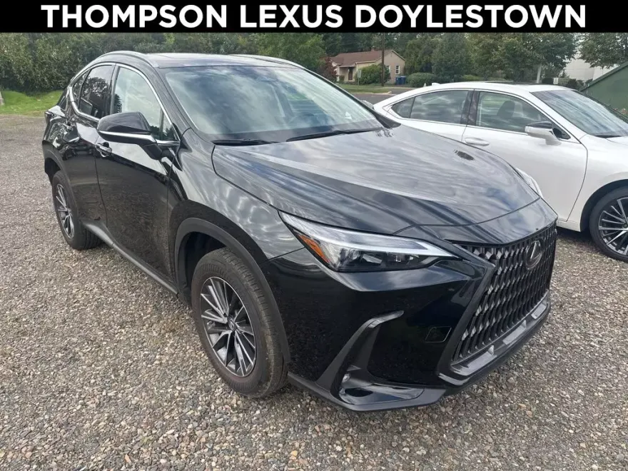 2022 Lexus NX 350 photo 1