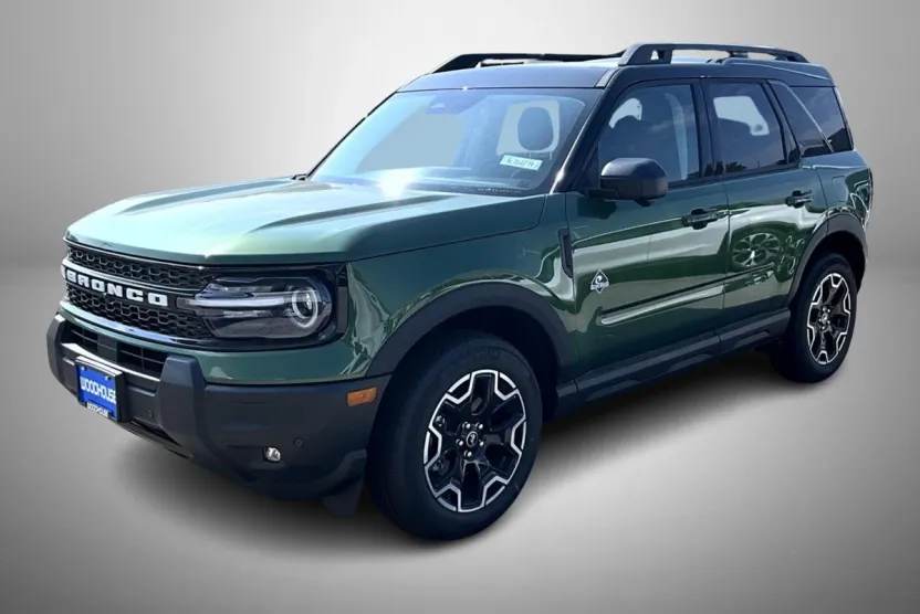 2025 Ford Bronco Sport Outer Banks photo 1