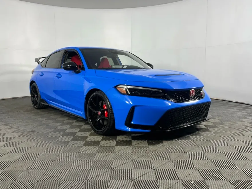 2024 Honda Civic Type R photo 1