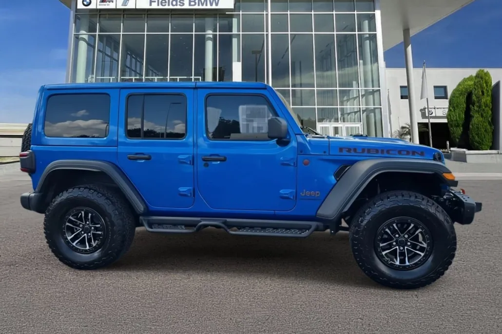 2025 Jeep Wrangler Rubicon photo 1